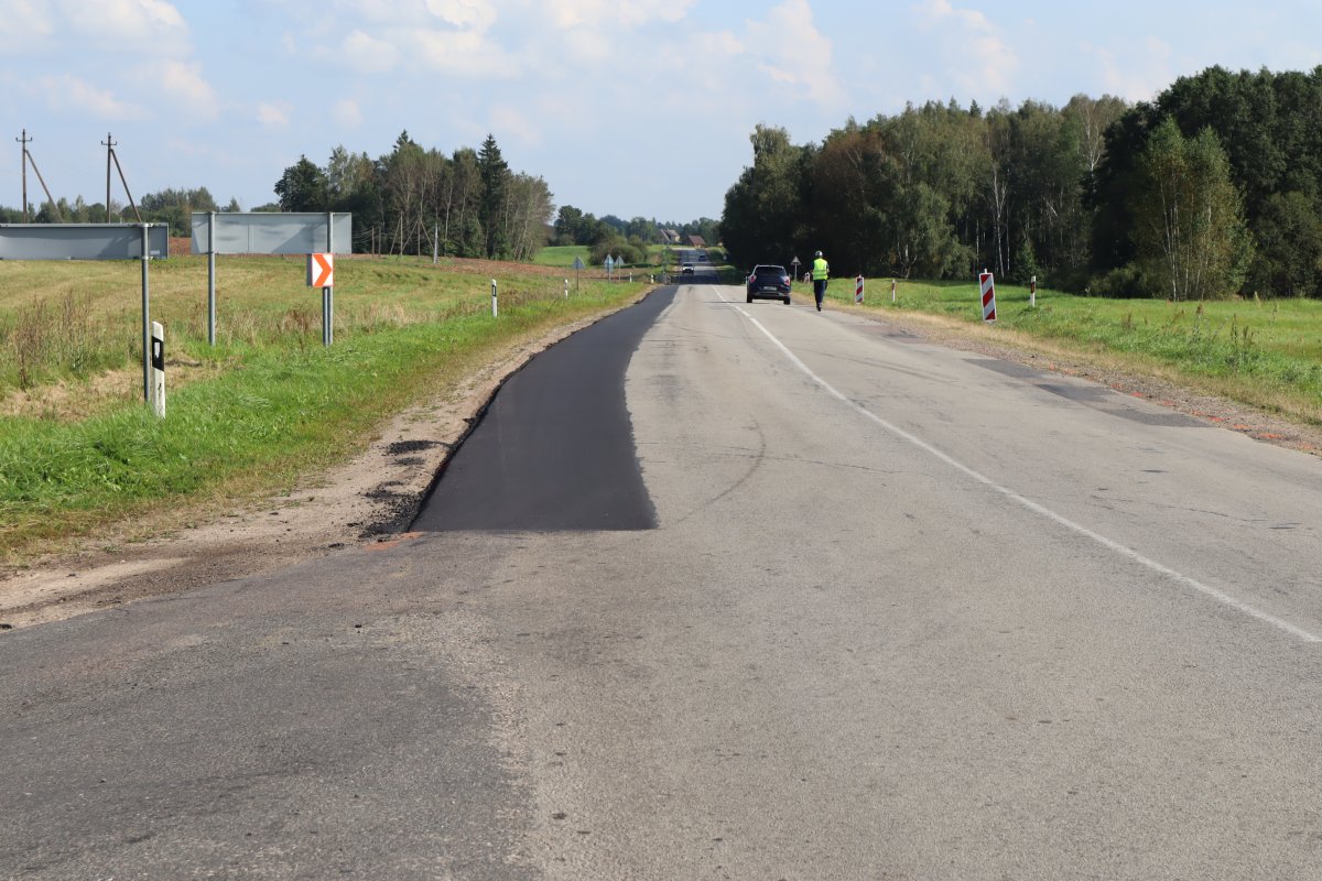 Krašto kelias Nr. 117 Zarasai–Bradesiai–Obeliai nuo Zarasų miesto ribos iki Suvieko kelio sankryžos