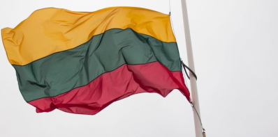 Kovo 11-ąją iškelkime Valstybės vėliavą!
