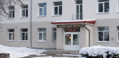 Faktai vietoje interpretacijų: dėl koncertų salės nuomos Zarasuose senjorų chorui