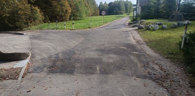 Degučiuose pagerintas privažiavimas prie sentikių atminimo kryžiaus
